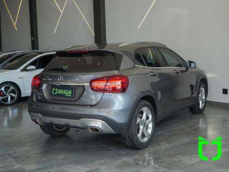 MERCEDES-BENZ GLA 200 1.6 16V 4P FLEX CGI STYLE TURBO AUTOMTICO, Foto 6