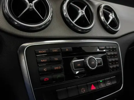 MERCEDES-BENZ GLA 200 1.6 16V 4P FLEX CGI VISION TURBO AUTOMTICO, Foto 12