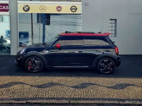 MINI Cooper 2.0 16V 4P TWINPOWER CLUBMAN JOHN COOPER WORKS ALL4 STEPTRONIC AUTOMTICO, Foto 8