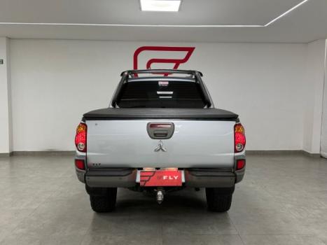 MITSUBISHI L 200 Savana 3.2 16V 4P 4X4 TURBO DIESEL INTECOOLER AUTOMTICO, Foto 14