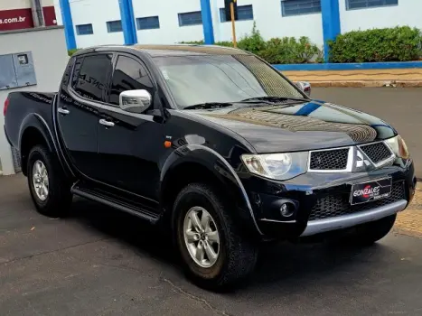 MITSUBISHI L 200 Triton 3.2 16V HPE 4X4 CABINE DUPLA TURBO DIESEL INTERCOOLER AUTOMTICO, Foto 3