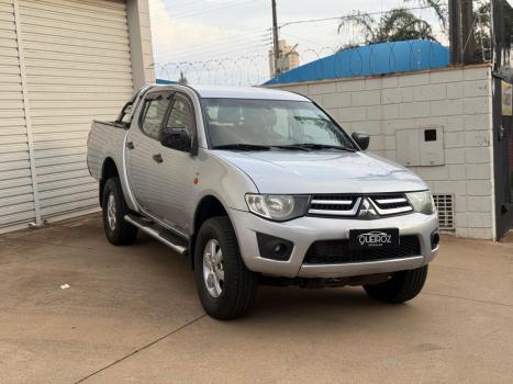 MITSUBISHI L 200 Triton 3.2 16V GL 4X4 CABINE DUPLA TURBO DIESEL INTERCOOLER, Foto 3