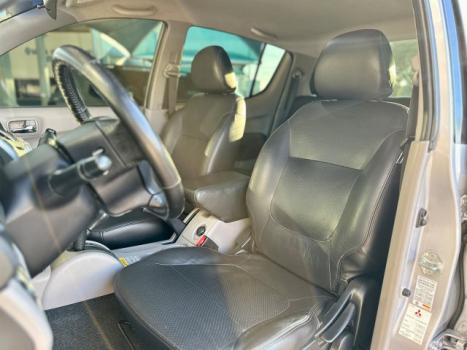 MITSUBISHI L 200 Triton 3.5 V6 HPE 4X4 FLEX CABINE DUPLA AUTOMTICO, Foto 6