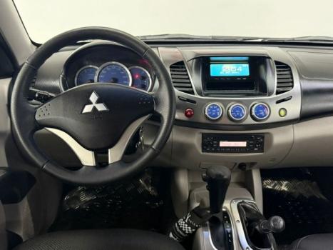 MITSUBISHI L 200 Triton 3.2 16V HPE 4X4 CABINE DUPLA TURBO DIESEL INTERCOOLER AUTOMTICO, Foto 7