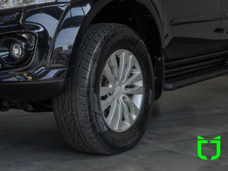 MITSUBISHI Pajero 3.2 16V 4P 4X4 7 LUGARES HPE TURBO DIESEL INTERCOOLER AUTOMTICO, Foto 16