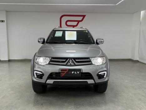 MITSUBISHI Pajero 3.2 16V 4P 4X4 7 LUGARES HPE TURBO DIESEL INTERCOOLER AUTOMTICO, Foto 3
