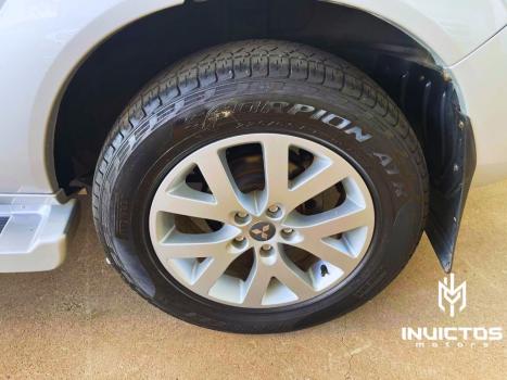 MITSUBISHI Pajero TR4 2.0 16V 4P 4X4 FLEX AUTOMTICO, Foto 12