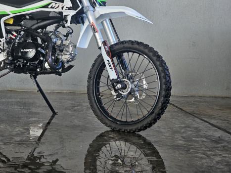 MXF 125 Pro Racing , Foto 4