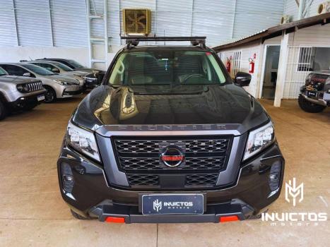 NISSAN Frontier 2.3 16V PRO4X CABINE DUPLA 4X4 BI-TURBO DIESEL AUTOMTICO, Foto 2