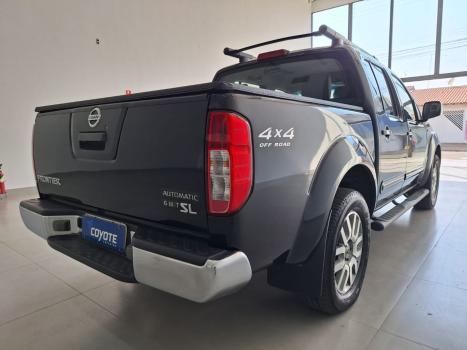 NISSAN Frontier 2.5 SL 4X4 TURBO DIESEL CABINE DUPLA AUTOMTICO, Foto 4