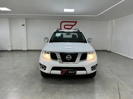 NISSAN Frontier 2.5 SL 4X4 TURBO DIESEL CABINE DUPLA AUTOMTICO, Foto 3