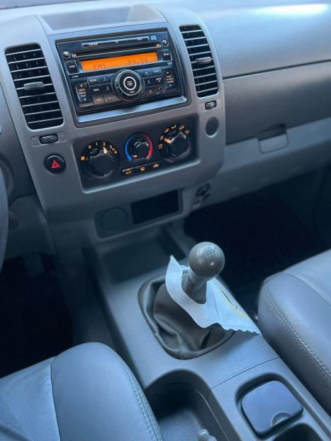 NISSAN Frontier 2.5 SE 4X4 STRIKE TURBO DIESEL CABINE DUPLA, Foto 10