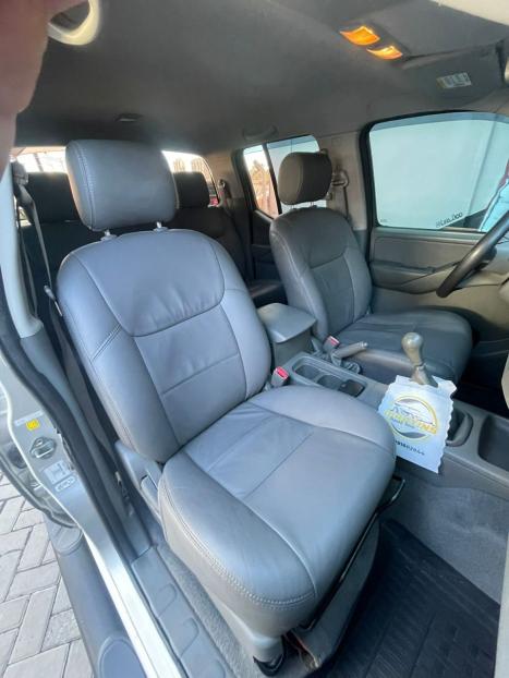 NISSAN Frontier 2.5 SE 4X4 STRIKE TURBO DIESEL CABINE DUPLA, Foto 15