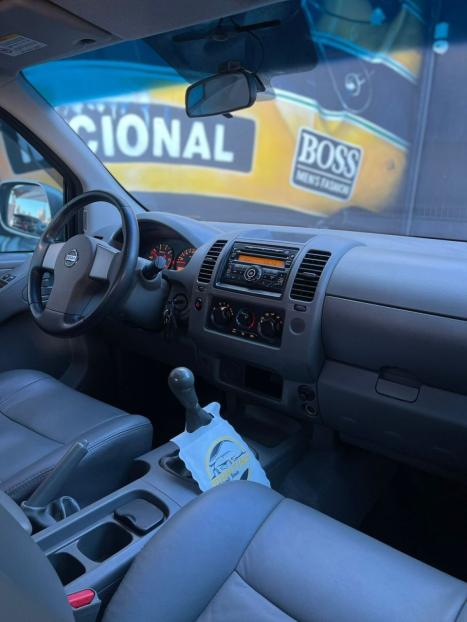 NISSAN Frontier 2.5 SE 4X4 STRIKE TURBO DIESEL CABINE DUPLA, Foto 16