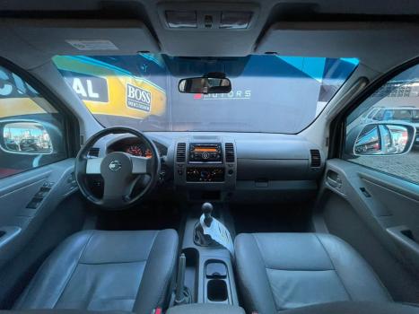 NISSAN Frontier 2.5 SE 4X4 STRIKE TURBO DIESEL CABINE DUPLA, Foto 17