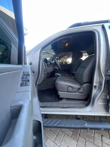 NISSAN Frontier 2.5 SE 4X4 STRIKE TURBO DIESEL CABINE DUPLA, Foto 24