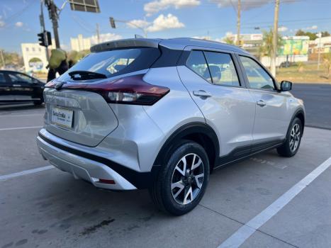 NISSAN Kicks 1.6 16V 4P FLEXSTART SENSE XTRONIC AUTOMTICO CVT, Foto 3