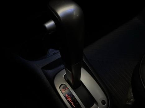 NISSAN Livina 1.8 16V 4P SL X-GEAR FLEX AUTOMTICO, Foto 13