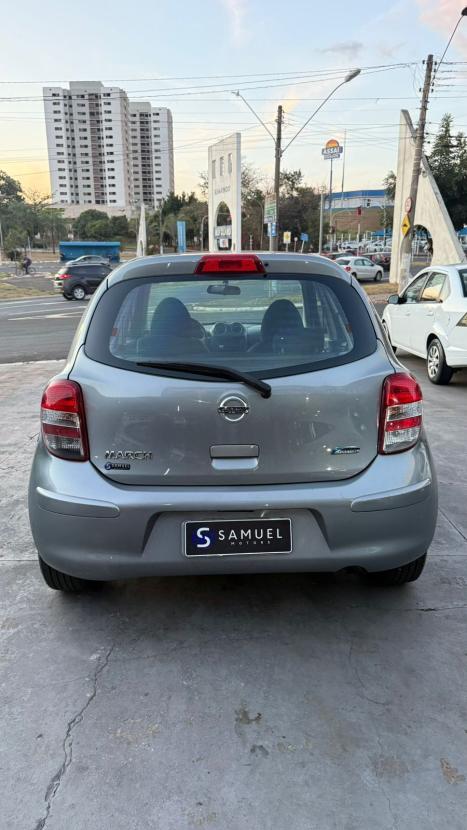 NISSAN March 1.0 16V 4P S FLEX, Foto 5