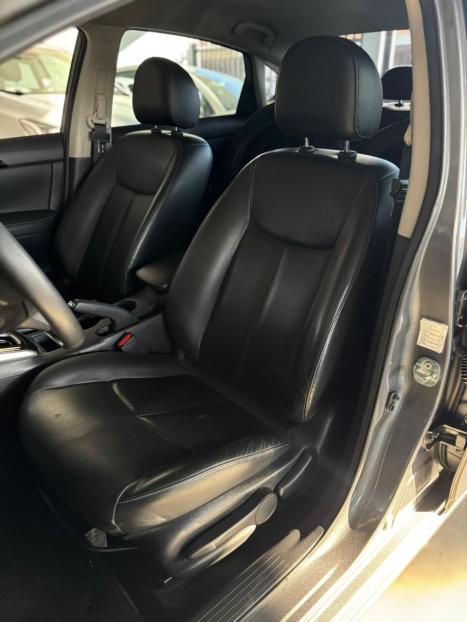 NISSAN Sentra 2.0 16V 4P SV FLEX AUTOMTICO CVT, Foto 11