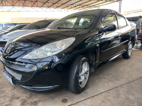 PEUGEOT 207 Sedan 1.4 4P PASSION SPORT XR FLEX, Foto 2