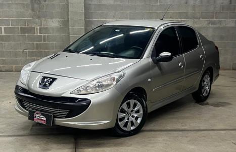 PEUGEOT 207 Sedan 1.4 4P PASSION XR FLEX, Foto 2