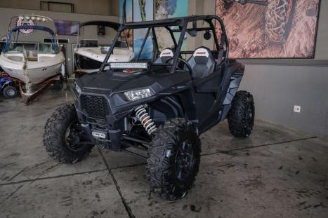 POLARIS RZR XP 1000 , Foto 3