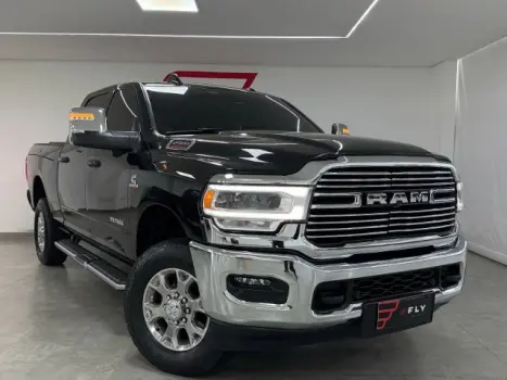 RAM 2500 6.7 I6 24V SLT CABINE DUPLA TURBO DIESEL LARAMIE 4X4 AUTOMTICO, Foto 2