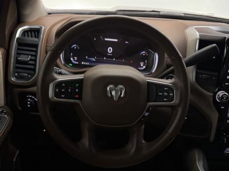RAM 2500 6.7 I6 24V SLT CABINE DUPLA TURBO DIESEL LARAMIE 4X4 AUTOMTICO, Foto 10