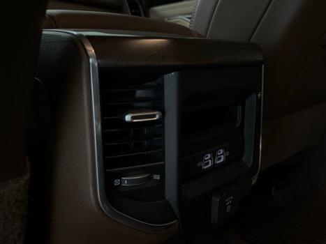 RAM 2500 6.7 I6 24V SLT CABINE DUPLA TURBO DIESEL LARAMIE 4X4 AUTOMTICO, Foto 17