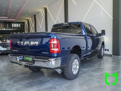 RAM 2500 6.7 I6 24V SLT CABINE DUPLA TURBO DIESEL LARAMIE 4X4 AUTOMTICO, Foto 6