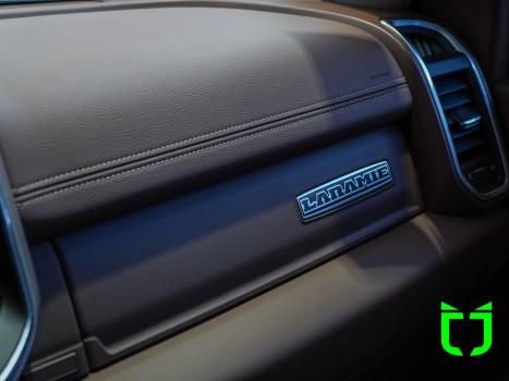 RAM 2500 6.7 I6 24V SLT CABINE DUPLA TURBO DIESEL LARAMIE 4X4 AUTOMTICO, Foto 22
