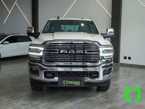 RAM 2500 6.7 I6 24V SLT CABINE DUPLA TURBO DIESEL LARAMIE 4X4 AUTOMTICO, Foto 2