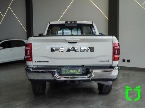 RAM 2500 6.7 I6 24V SLT CABINE DUPLA TURBO DIESEL LARAMIE 4X4 AUTOMTICO, Foto 5