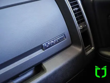 RAM Classic 5.7 V8 32V 4P HEMI LARAMIE AUTOMTICO, Foto 19