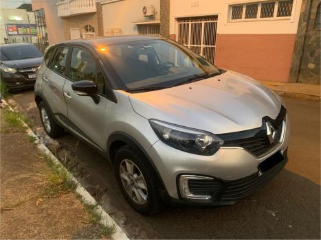 RENAULT Captur 1.6 16V 4P FLEX SCE LIFE X-TRONIC CVT, Foto 2