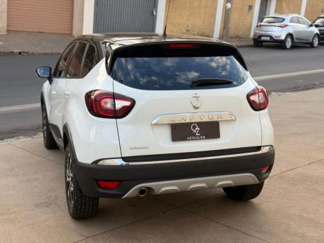 RENAULT Captur 1.6 16V 4P FLEX SCE INTENSE X-TRONIC CVT, Foto 6