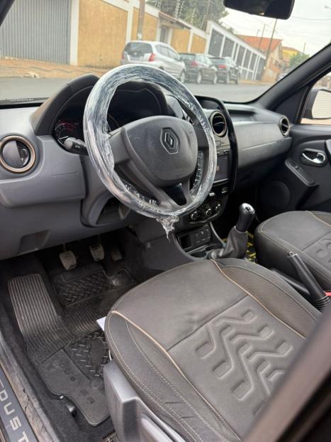 RENAULT Duster 1.6 16V 4P FLEX EXPRESSION, Foto 6