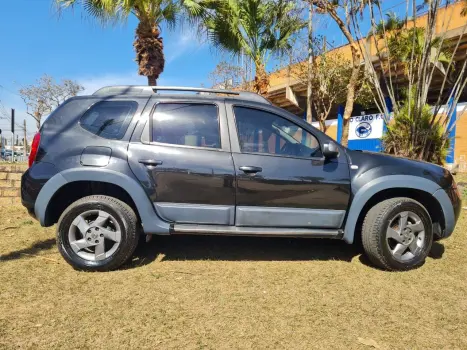 RENAULT Duster 2.0 16V 4P FLEX TECH ROAD II AUTOMTICO, Foto 2