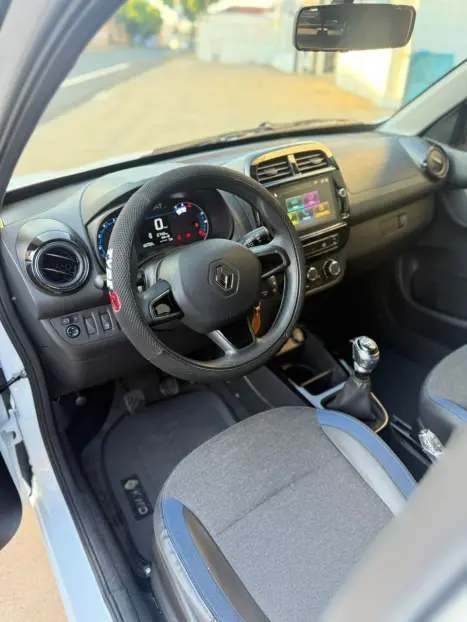 RENAULT Kwid 1.0 12V 4P SCE FLEX INTENSE, Foto 6