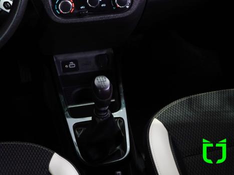 RENAULT Kwid 1.0 12V 4P SCE FLEX INTENSE, Foto 15