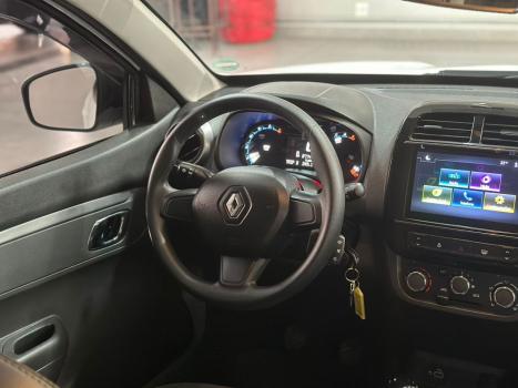 RENAULT Kwid 1.0 12V 4P SCE FLEX OUTSIDER, Foto 10