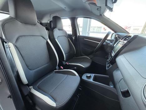 RENAULT Kwid 27 KW E-TECH INTENSE ELTRICO, Foto 9
