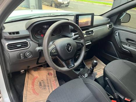 RENAULT Oroch 1.6 16V 4P FLEX INTENSE, Foto 9