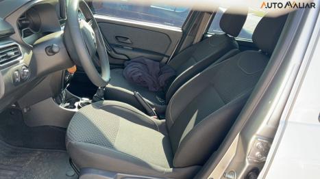 RENAULT Oroch 1.6 16V 4P FLEX INTENSE, Foto 7