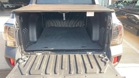 RENAULT Oroch 1.6 16V 4P FLEX INTENSE, Foto 9