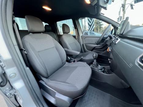 RENAULT Oroch 1.6 16V 4P FLEX INTENSE, Foto 10