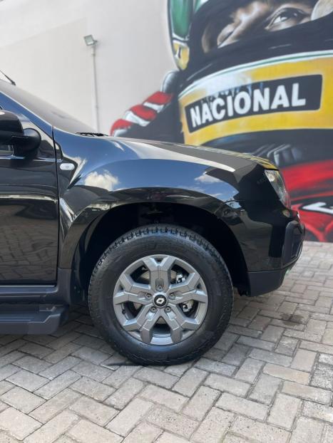 RENAULT Oroch 1.6 16V 4P FLEX INTENSE, Foto 9