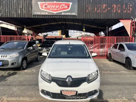 RENAULT Sandero 1.0 16V 4P FLEX AUTHENTIQUE, Foto 4