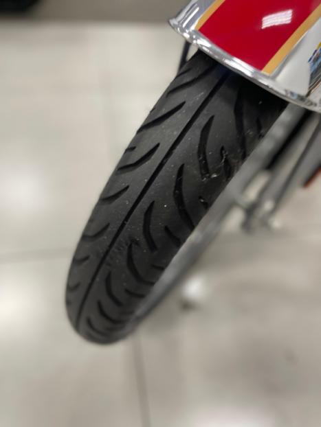 ROYAL ENFIELD Classic 350 ABS, Foto 2
